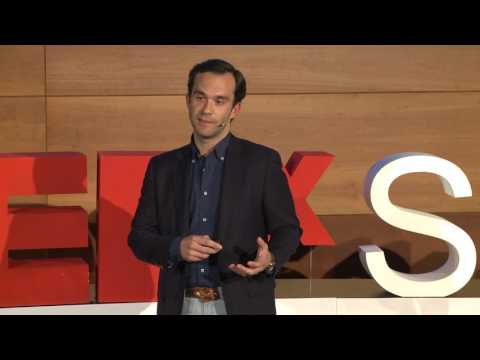Casto Domínguez durante su charla en TEDxSevilla